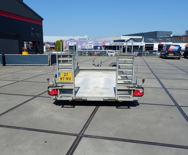 Gebruikte Hulco machinetransporter tridemas 3500kg 394x180cm