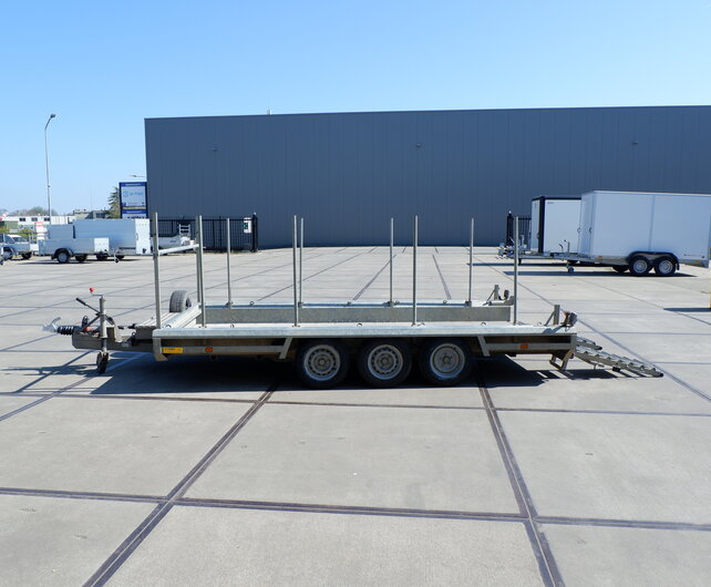 Gebruikte Hulco machinetransporter tridemas 3500kg 394x180cm