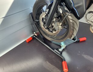 Motorsteun voor 14 t/m 21 inch banden