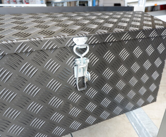 Zwarte aluminium disselkist 1000x380x400mm