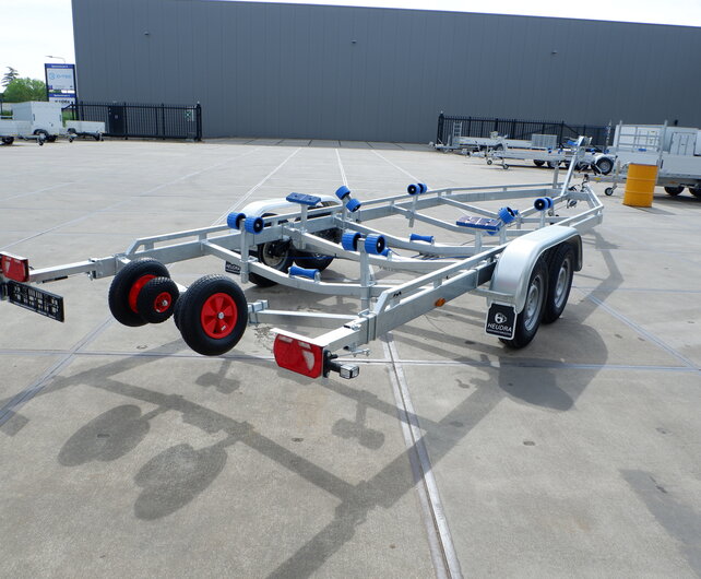 Vlemmix boottrailer Type-Q 3500kg 840x255cm