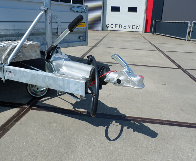 Hulco Medax-3 3500kg 611x223cm plateauwagen