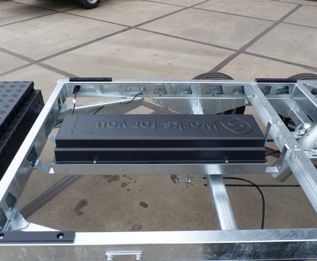 Saris elektrische kipper achterwaarts 2700kg  306x184cm