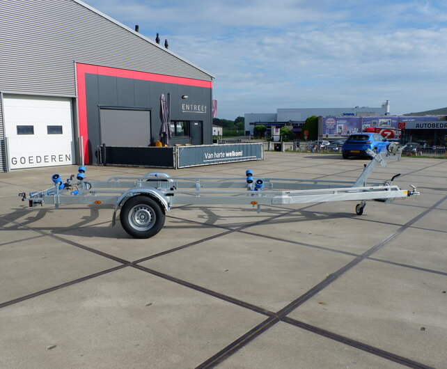 Vlemmix boottrailer Type-A  1350kg 630x220cm