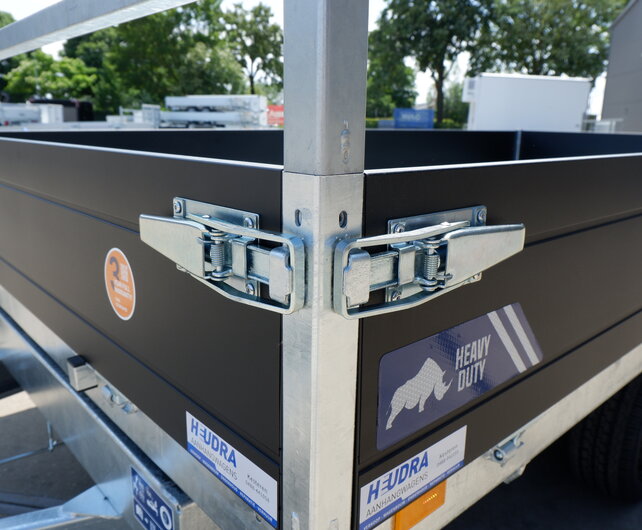 Saris driezijdige kipper 3500kg 406x204cm Heavy Duty Black Edition