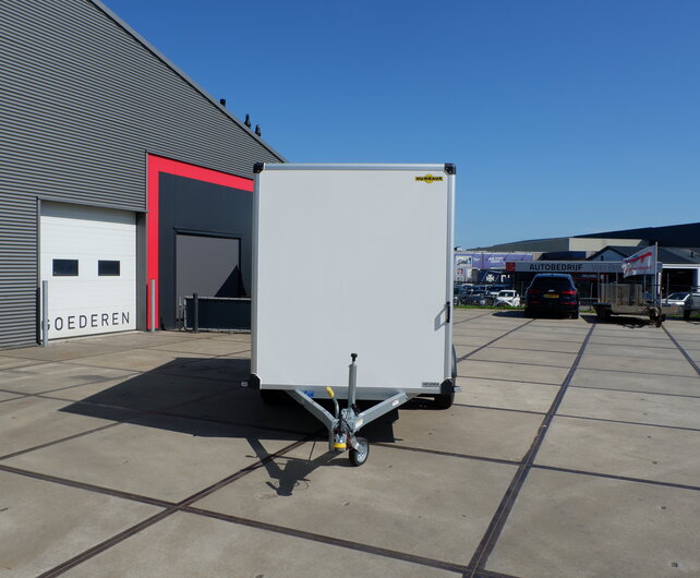Humbaur gesloten aanhangwagen 2500kg 407x177x200cm