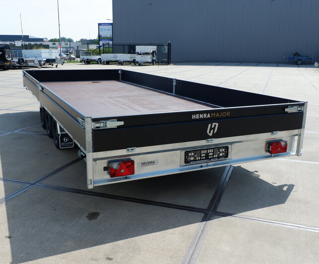 Henra plateauwagen 3500kg 633x248cm BlackLabel