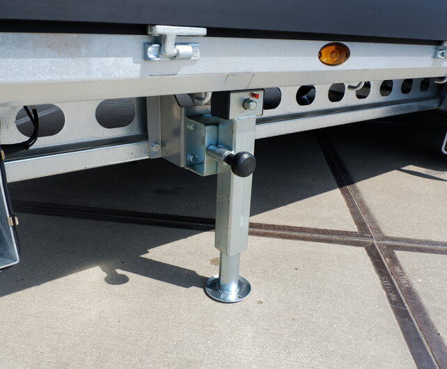 Henra plateauwagen 3500kg 633x248cm BlackLabel