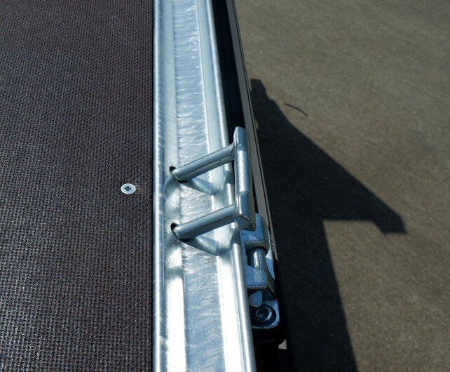 Henra plateauwagen 3500kg 633x248cm BlackLabel