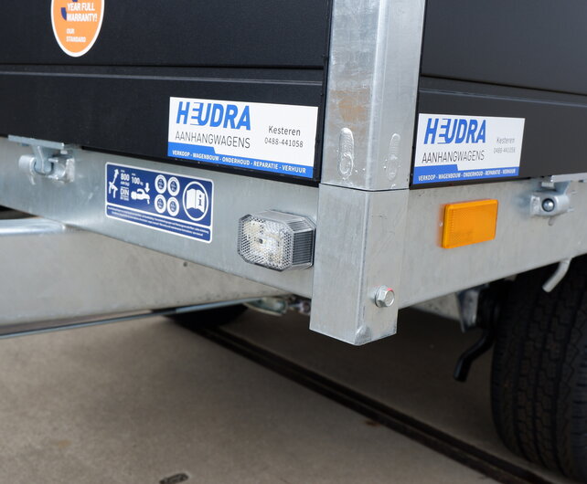 Saris plateauwagen 2000kg 276x150cm Black Edition