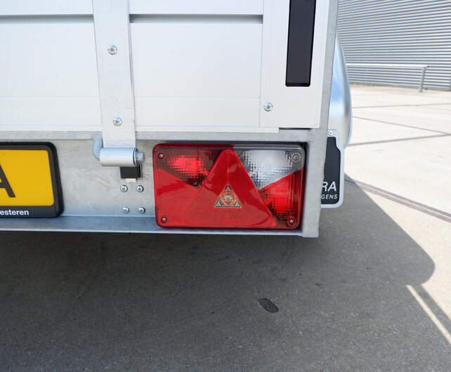 Anssems BSX 2500kg 251x130cm bakwagen