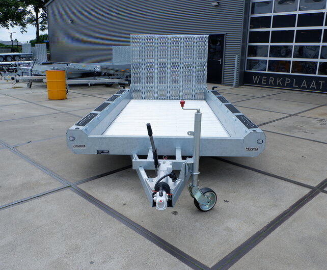 Steunwiel automatisch opklapbaar 500kg 200x50cm