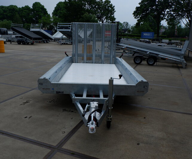 Hulco Terrax-2 3000kg 294x150cm machine-transporter met klep 150cm