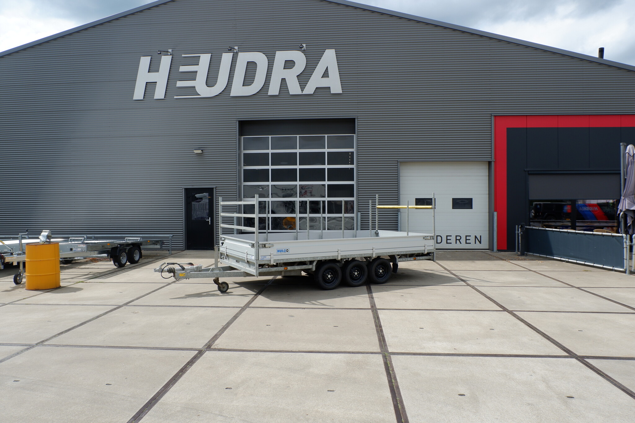 Gebruikte Hulco Medax-3 plateauwagen 3500kg 405x203cm