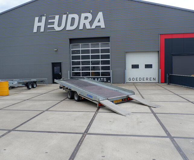 Gebruikte Humbaur kantelbare autotransporter 3000kg 405x200cm