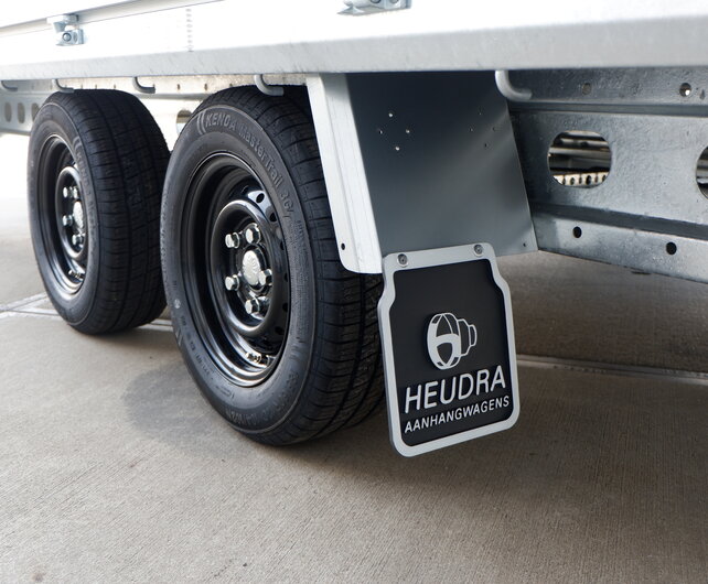 Henra plateauwagen 3500kg 401x222cm Xpert