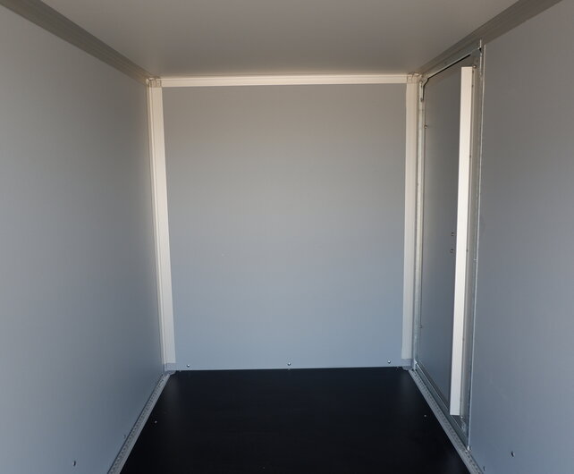 Saris gesloten aanhangwagen GO 1350kg 256x134x150cm met zijdeur