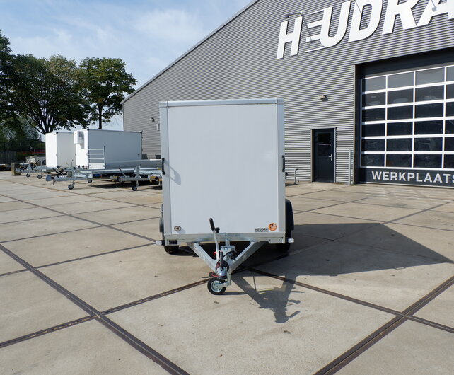 Saris gesloten aanhangwagen GO 1350kg 256x134x150cm met zijdeur