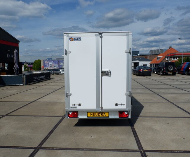 Saris gesloten aanhangwagen GO 1500kg 306x154x180cm met verkoopklep