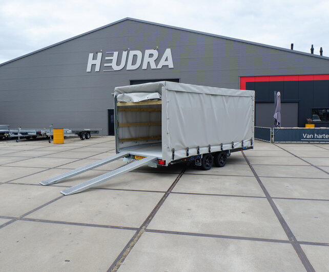Hulco Carax autotransporter met huif 3000kg 440x207x180cm
