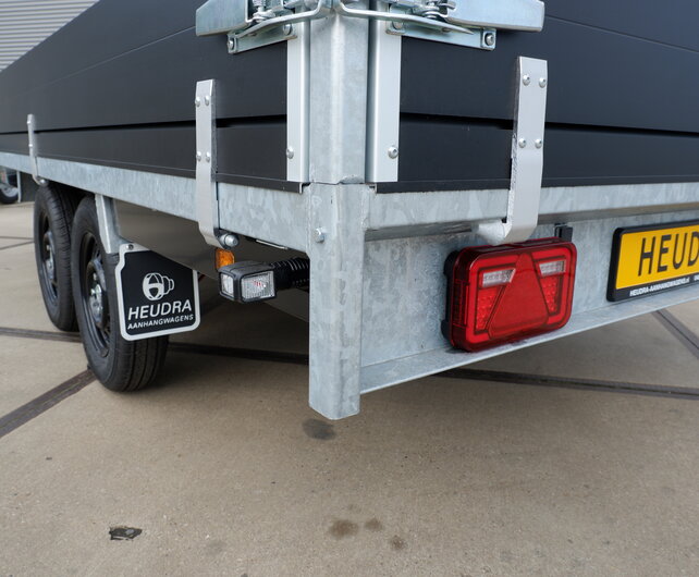 Anssems PSX 3000kg 325x178cm plateauwagen Go-Getter