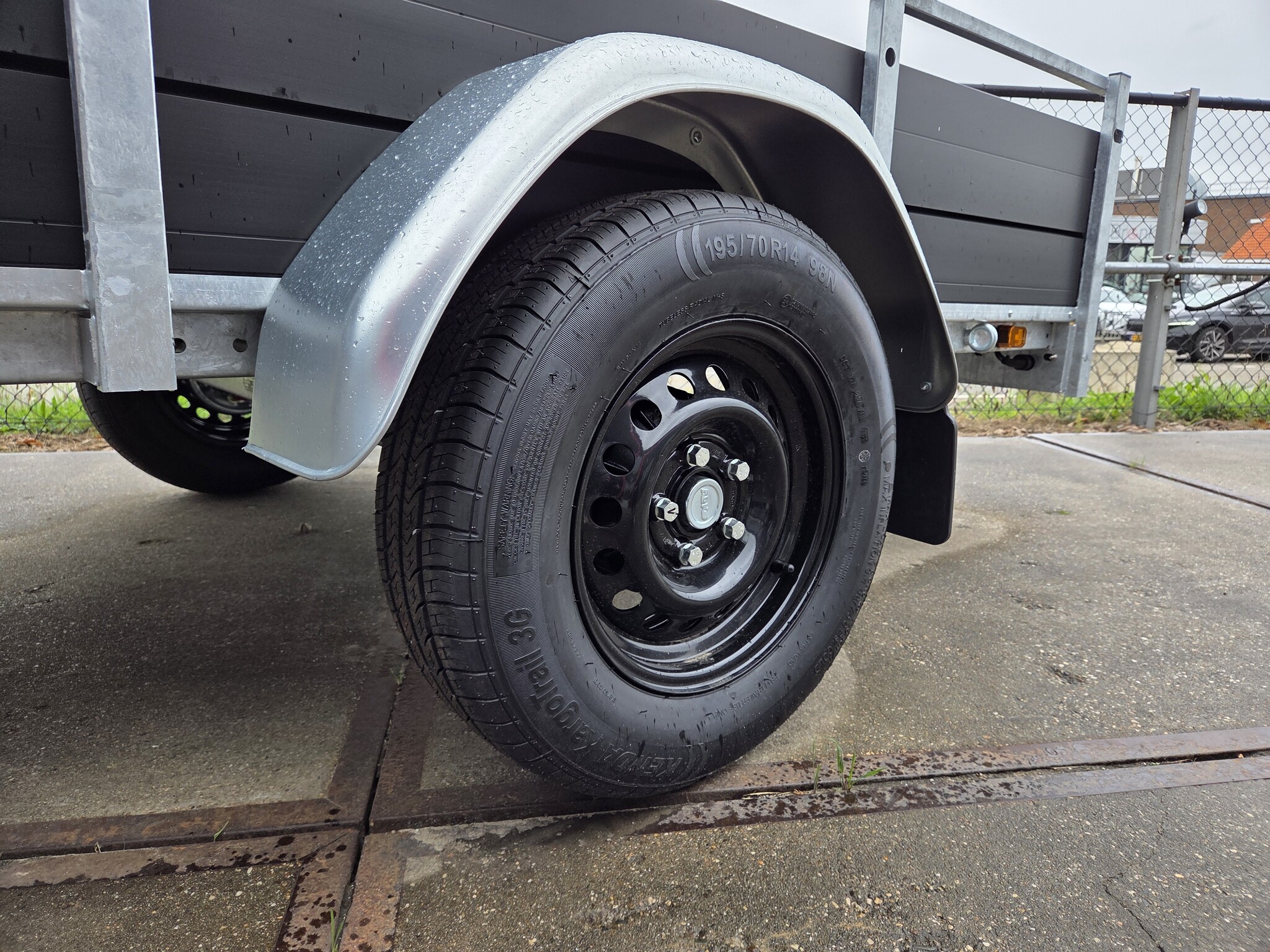 Reservewiel 195/70R14 zwarte velg