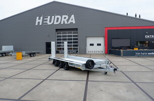 Henra machinetransporter 3500kg 450x170cm Aluminium klikvloer met oprijbalken
