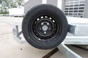 Reservewiel 195/50R13 zwarte velg