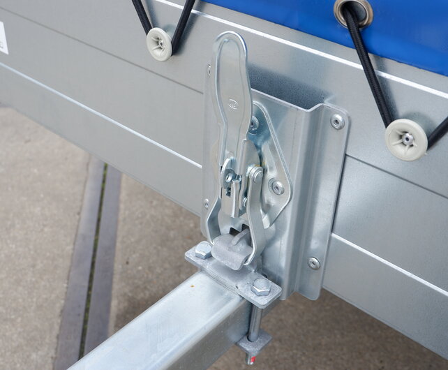 Saris KING XL 750kg bakwagen 226x126x120cm met huif