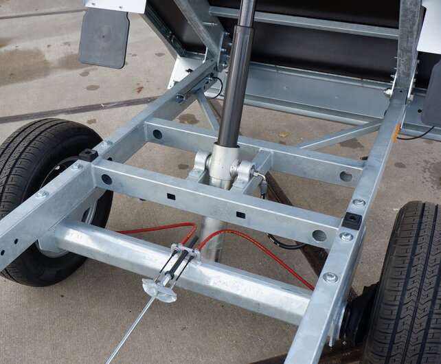 Anssems KLTB 1350kg 251x150cm achterwaartse kipper