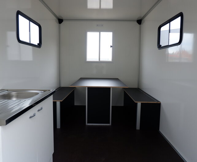 Humbaur schaftwagen 2000kg 419x213x228cm