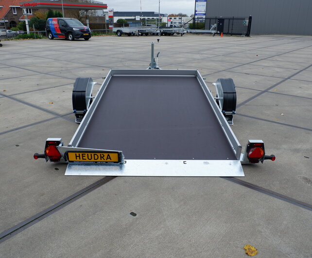 Humbaur zakbare multitransporter 1800kg 310x177cm