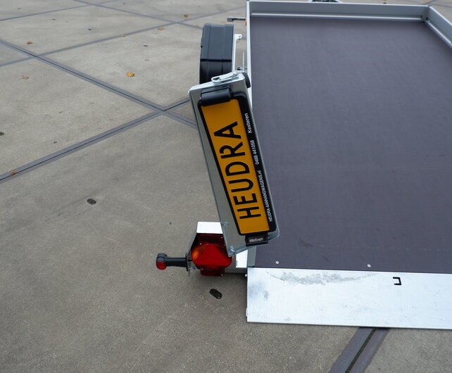 Humbaur zakbare multitransporter 1800kg 310x177cm