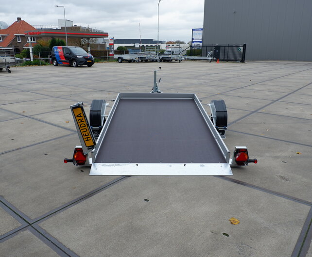 Humbaur zakbare multitransporter 1350kg 310x177cm