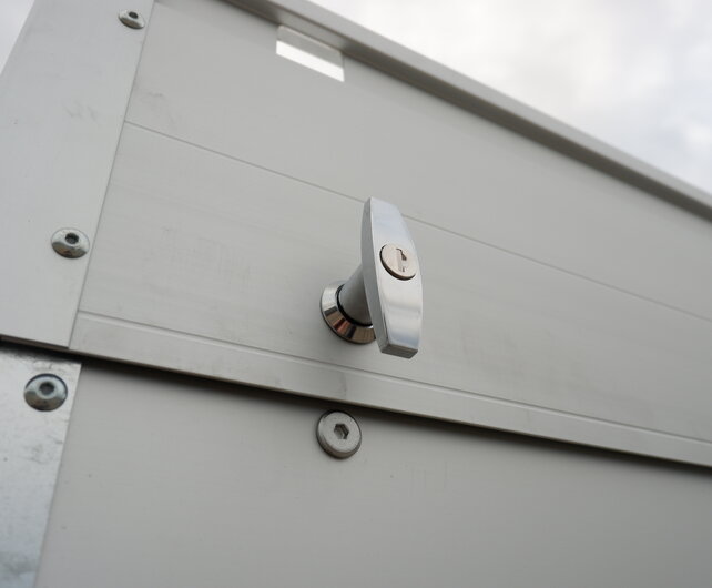 Anssems gesloten aanhangwagen 2500kg VT4 301x151x188cm