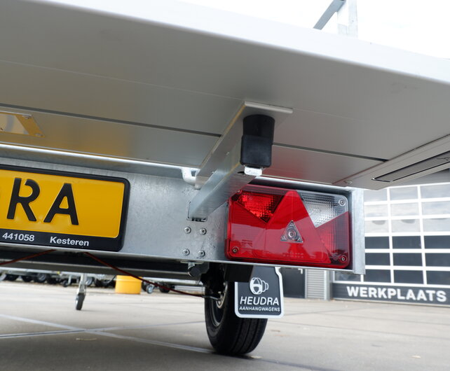 Anssems BSX 1350kg 251x130cm bakwagen