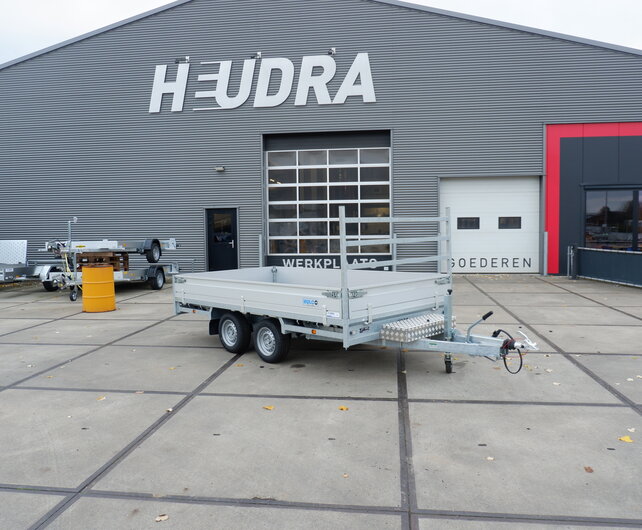 Actiemodel: Hulco Medax-2 3000kg 335x183cm plateauwagen