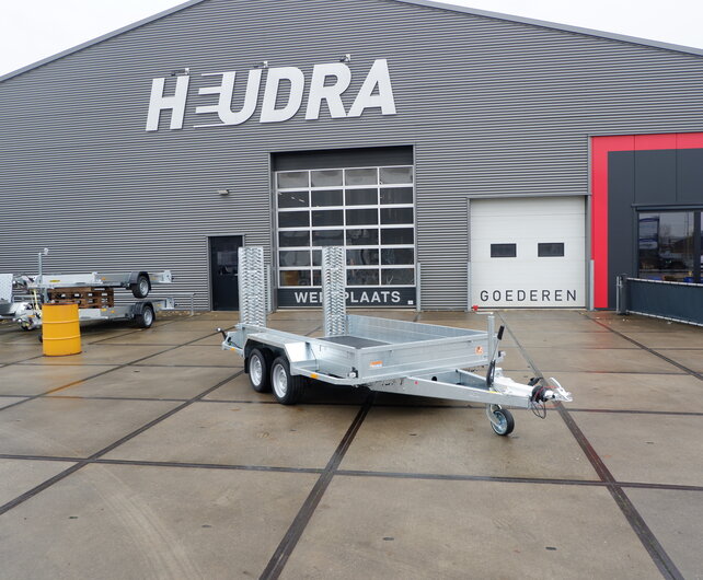 Saris 3500kg 306x170cm machinetransporter