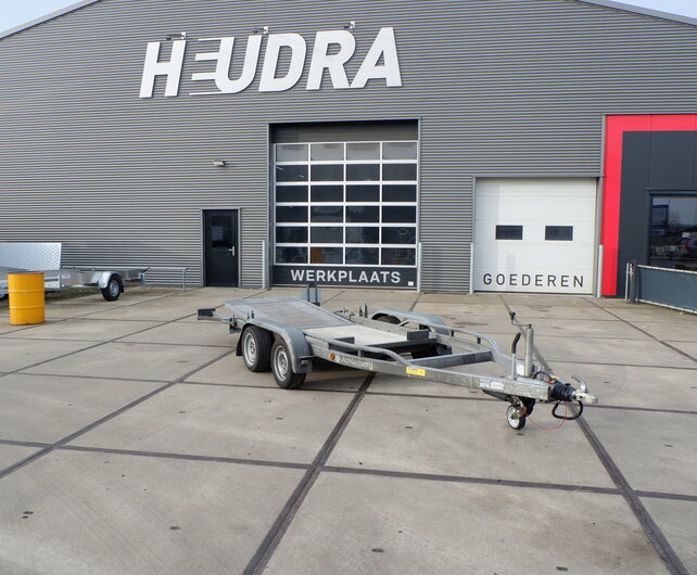 Gebruikte Weijer hoogwerker transporter 3500kg