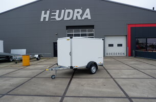 Humbaur gesloten aanhangwagen 750kg 251x132x152cm