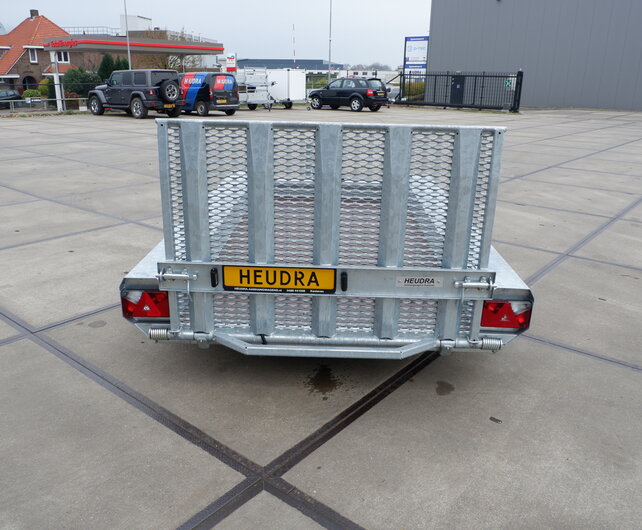 Hulco Terrax Basic 2600kg 294x150cm machinetransporter