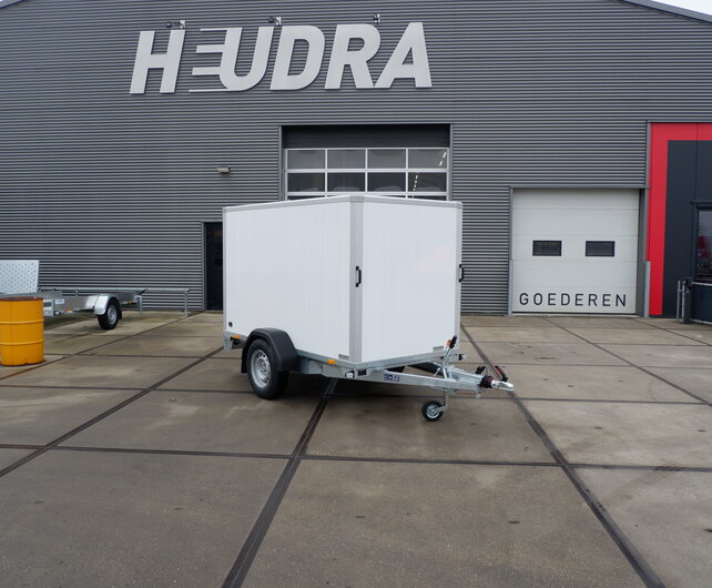 Saris gesloten aanhangwagen GO 1350kg 256x134x150cm