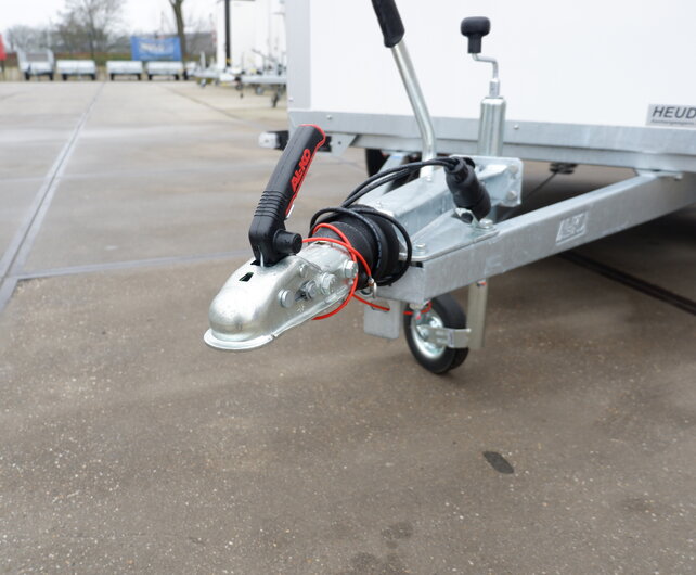 Saris gesloten aanhangwagen GO 1350kg 256x134x150cm