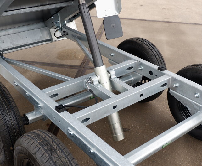 Anssems KLT Pro Kipper 750kg 305x150cm met loofrekken