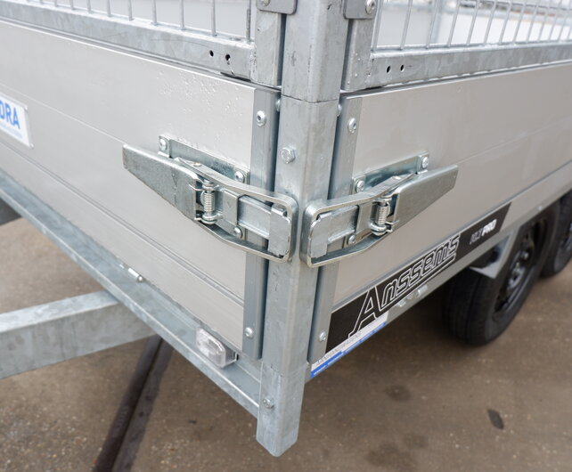 Anssems KLT Pro Kipper 750kg 305x150cm met loofrekken