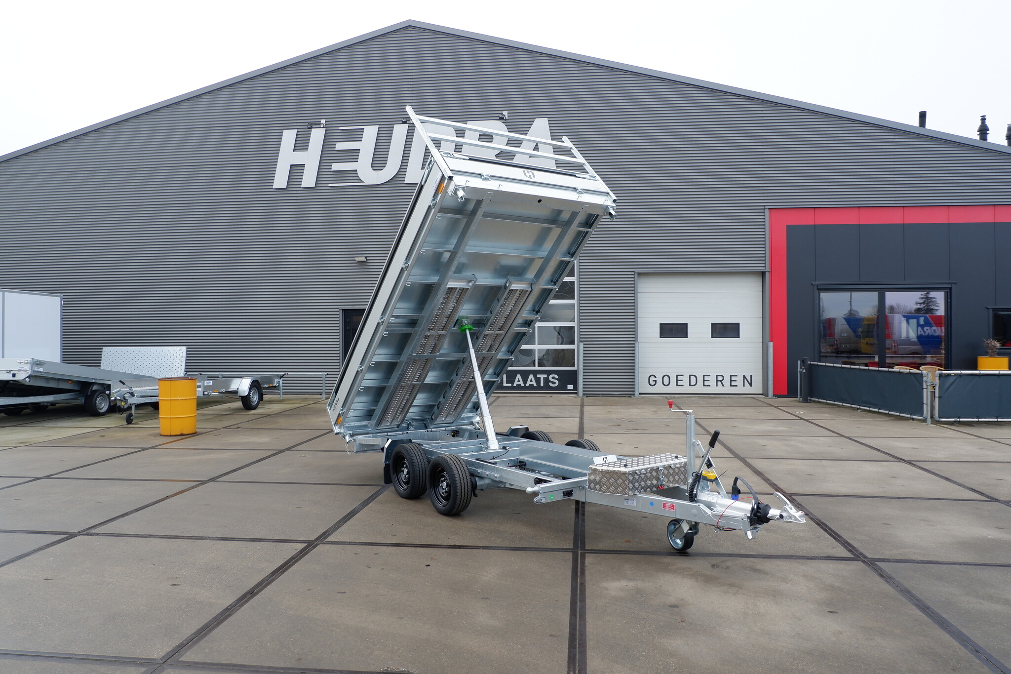 Henra driezijdige kipper 3500kg 351x185cm Xpert