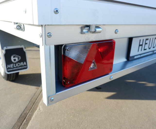 Anssems PLT 750kg 251x150cm plateauwagen