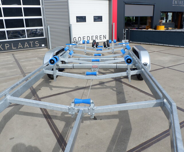 Vlemmix boottrailer Type-P 3000kg 840x255cm