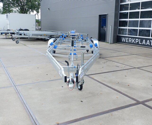 Vlemmix boottrailer Type-J 3000kg 780x220cm