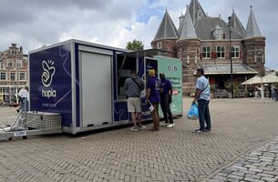Maatwerk gesloten aanhangwagen voor het inleveren van statiegeld